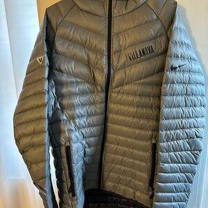 VILLANOVA BASKETBALL Men's Gray Puffer Jacket XL